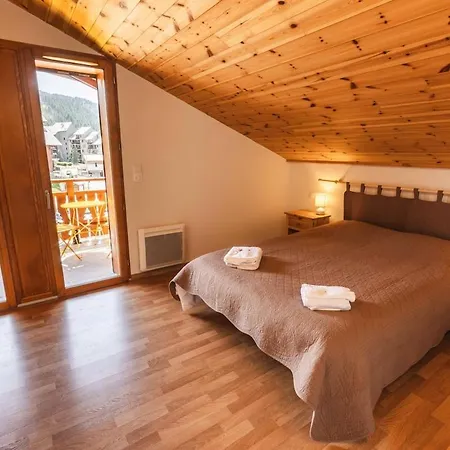 Grand T4 Confortable Au Pied Des Pistes Pour 8 Personnes *